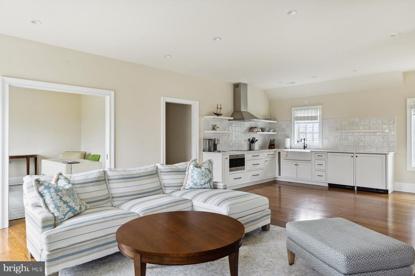 15 Greenbriar Circle photo 56