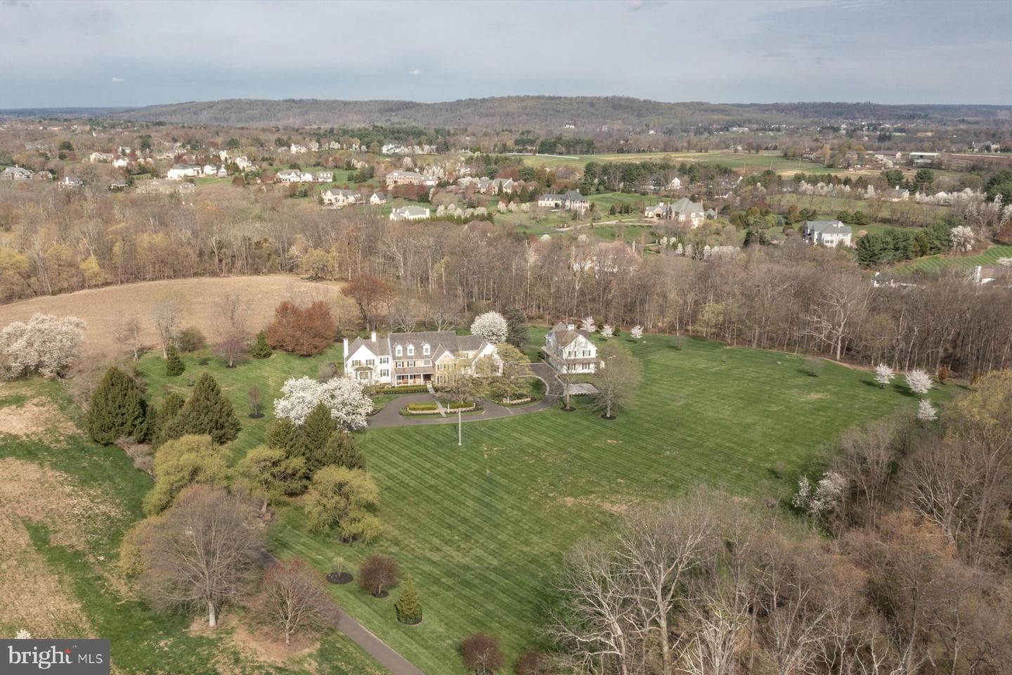 15 Greenbriar Circle photo 71