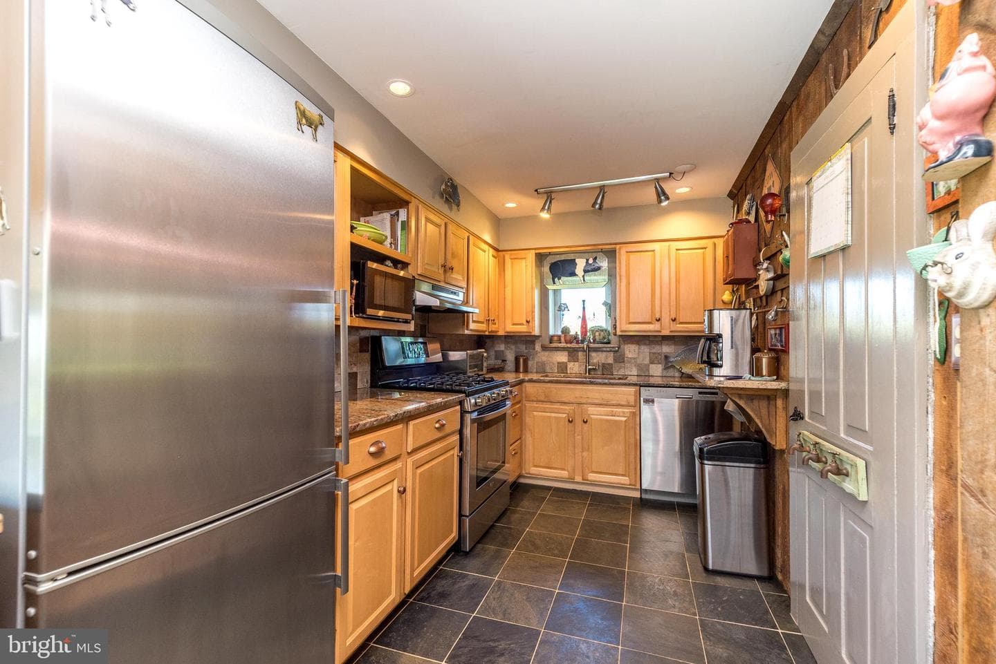 1664 Chestnut Ridge Road photo 17