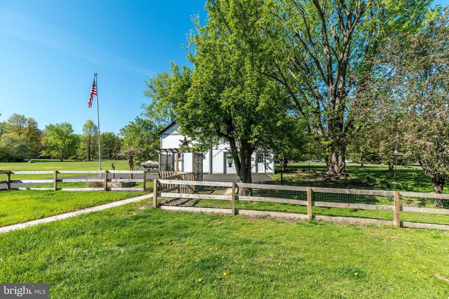 1664 Chestnut Ridge Road photo 30