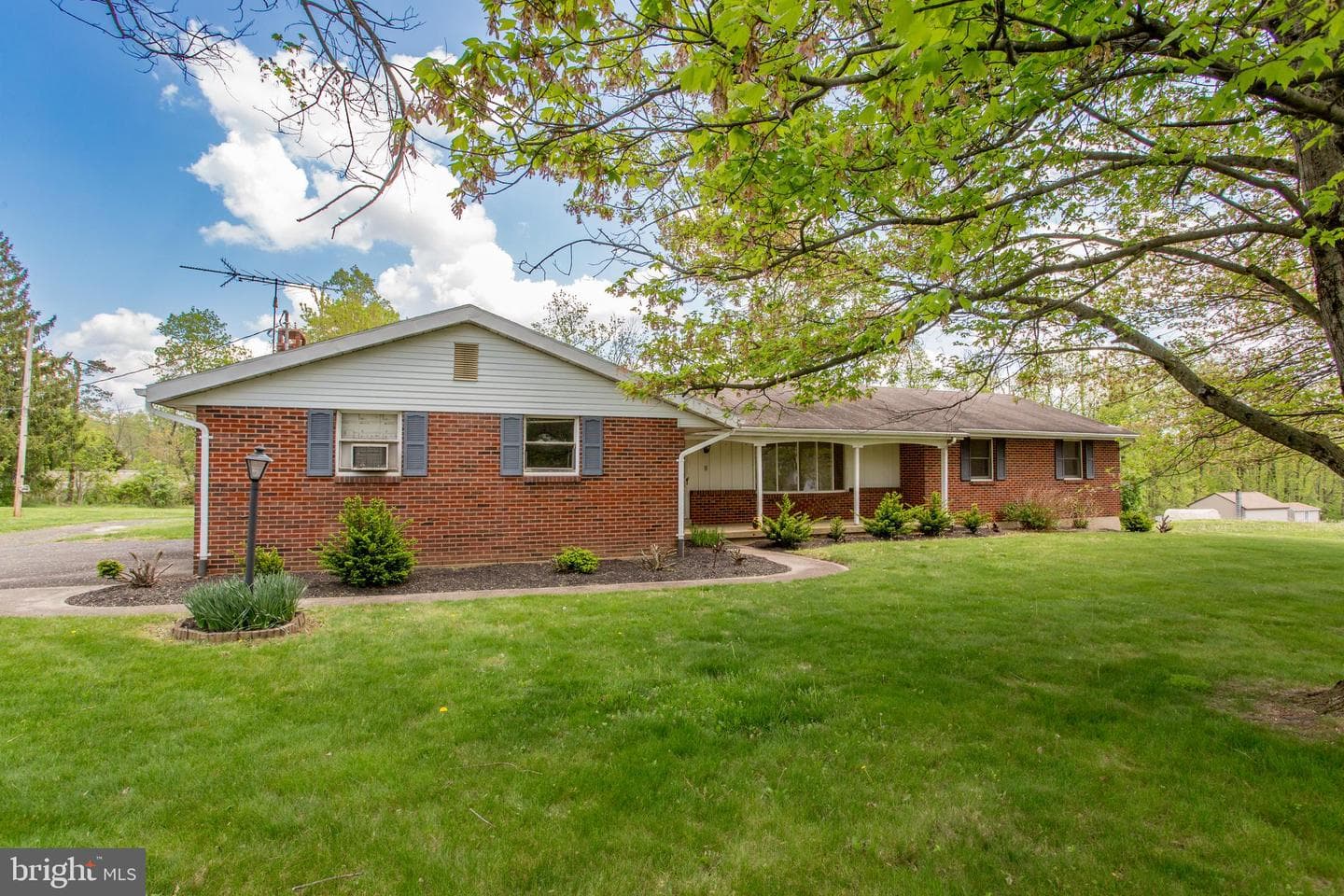 2500 Eberhart Road photo 1