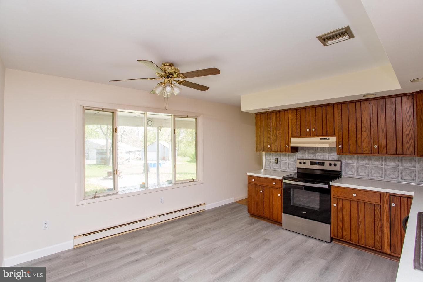 2500 Eberhart Road photo 24