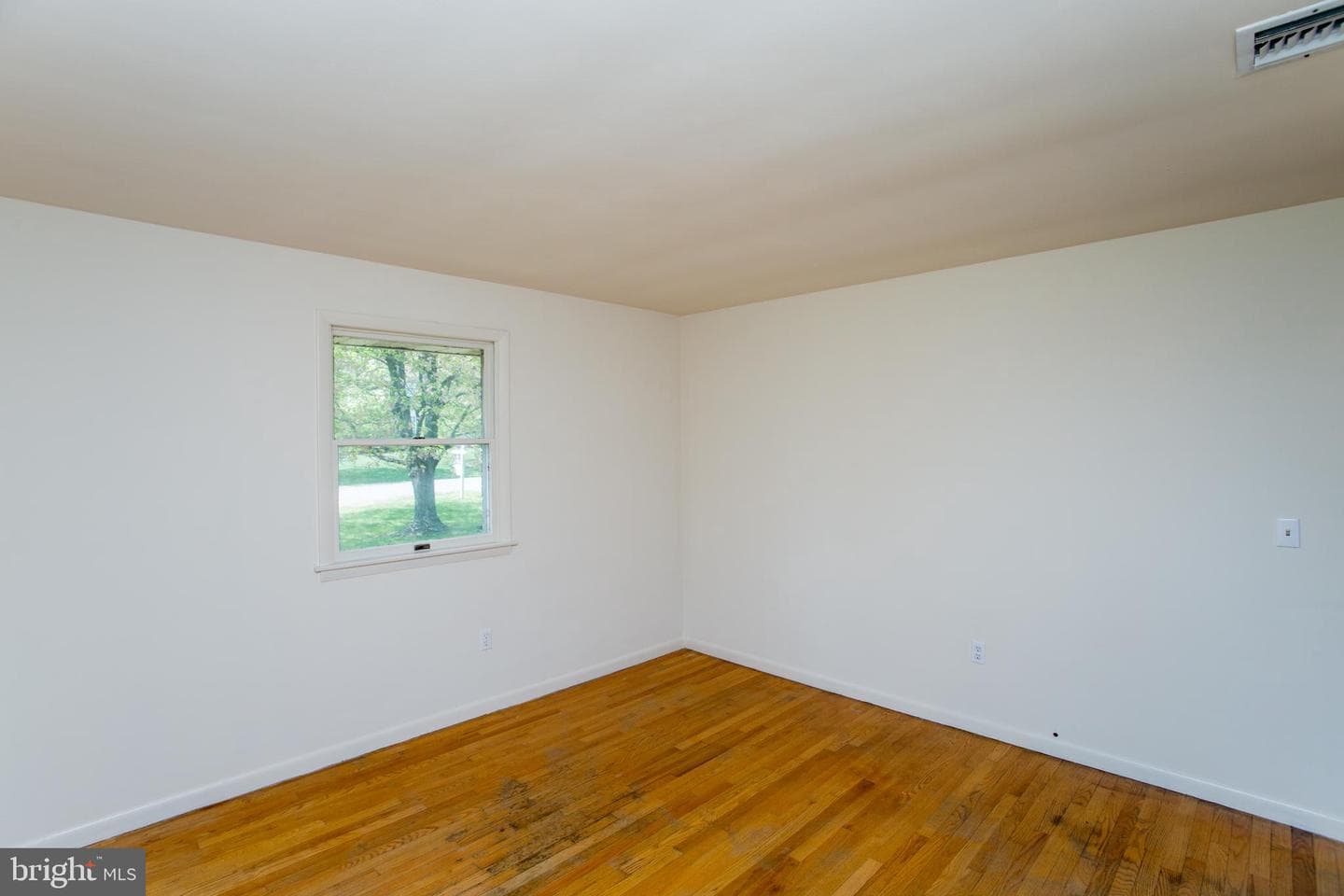 2500 Eberhart Road photo 41