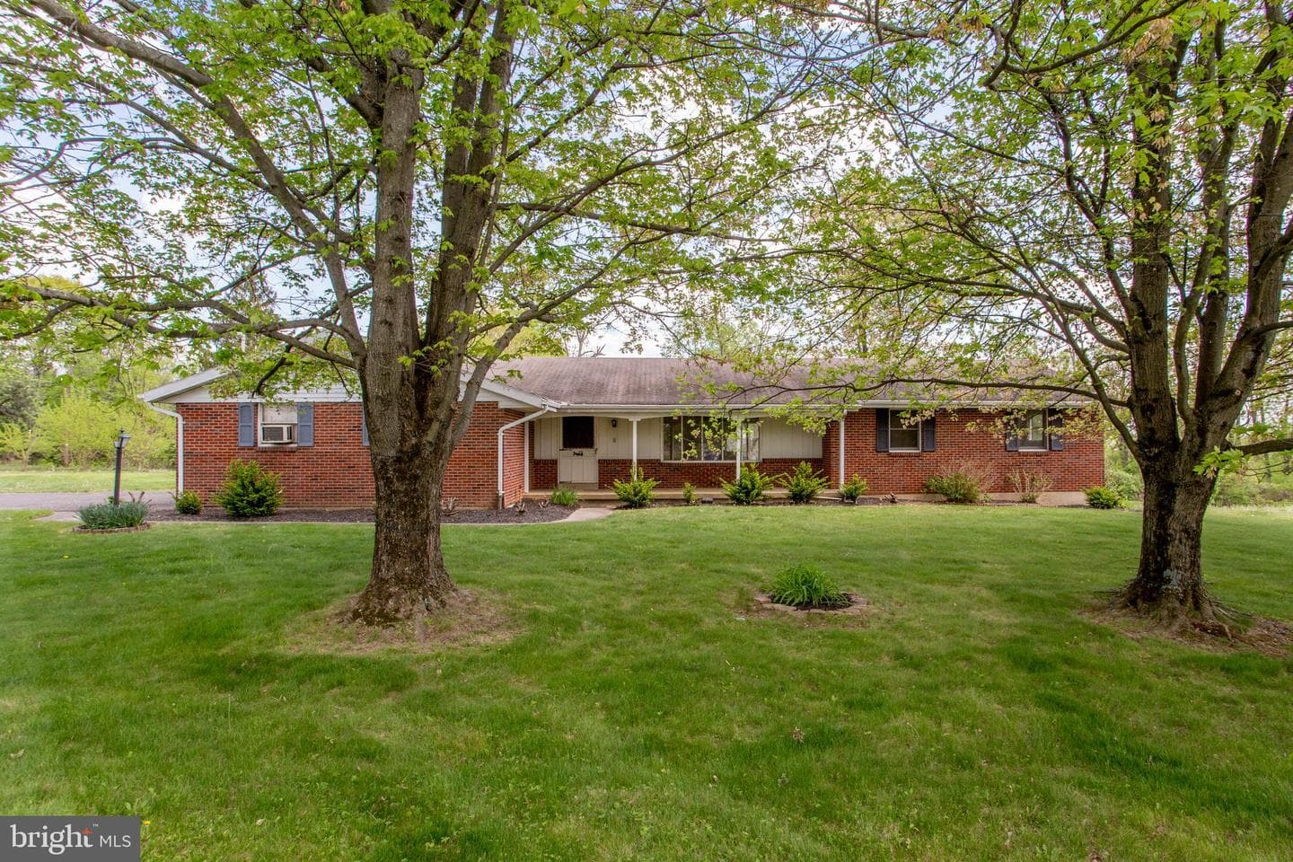 2500 Eberhart Road photo 5