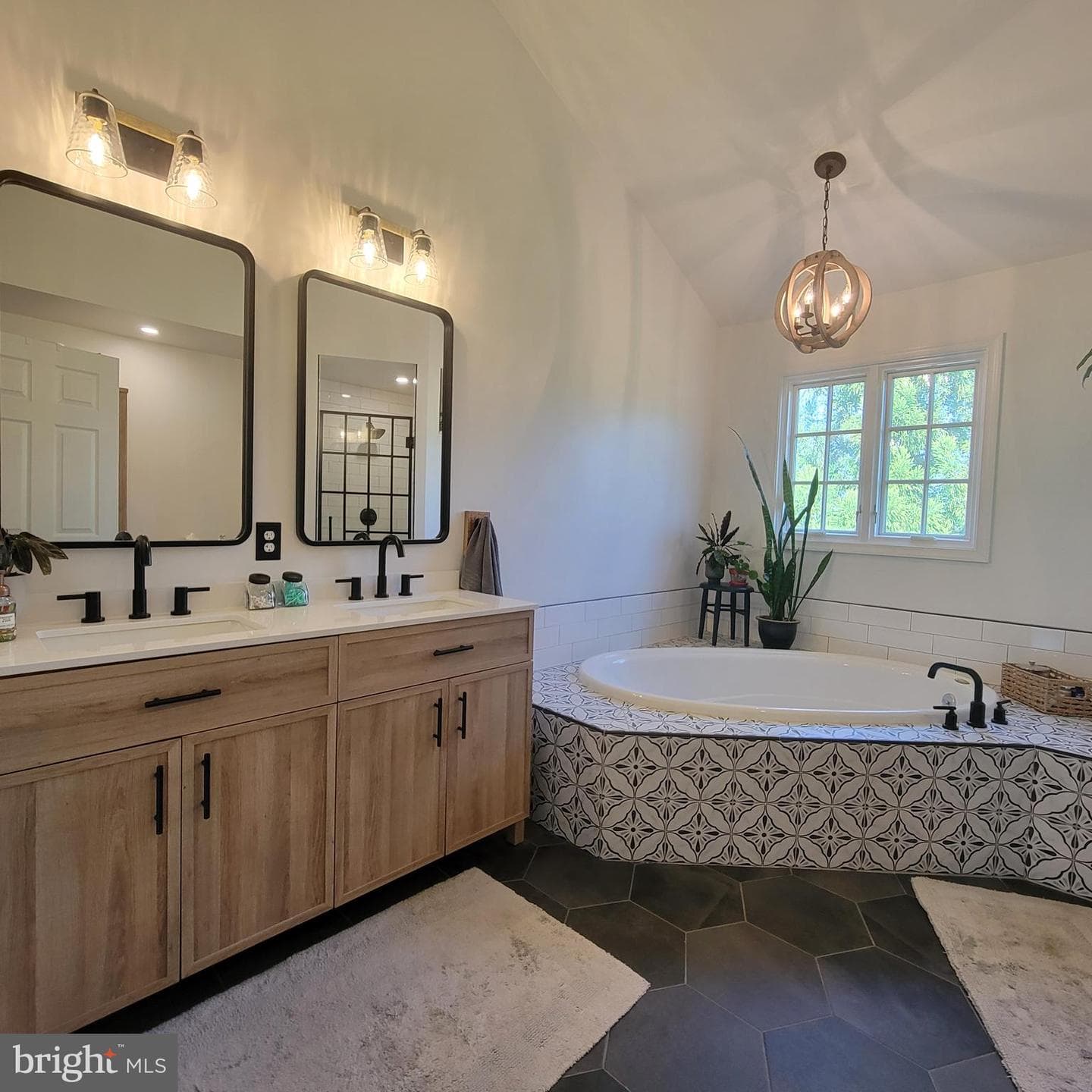 3552 Woodbyne Road photo 21