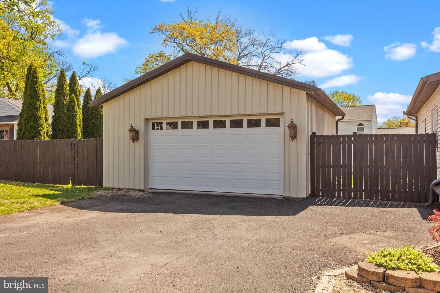 721 Neshaminy Avenue photo 33
