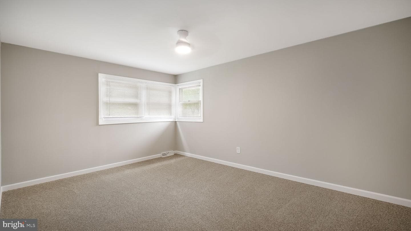3004 Penn Valley Avenue photo 19