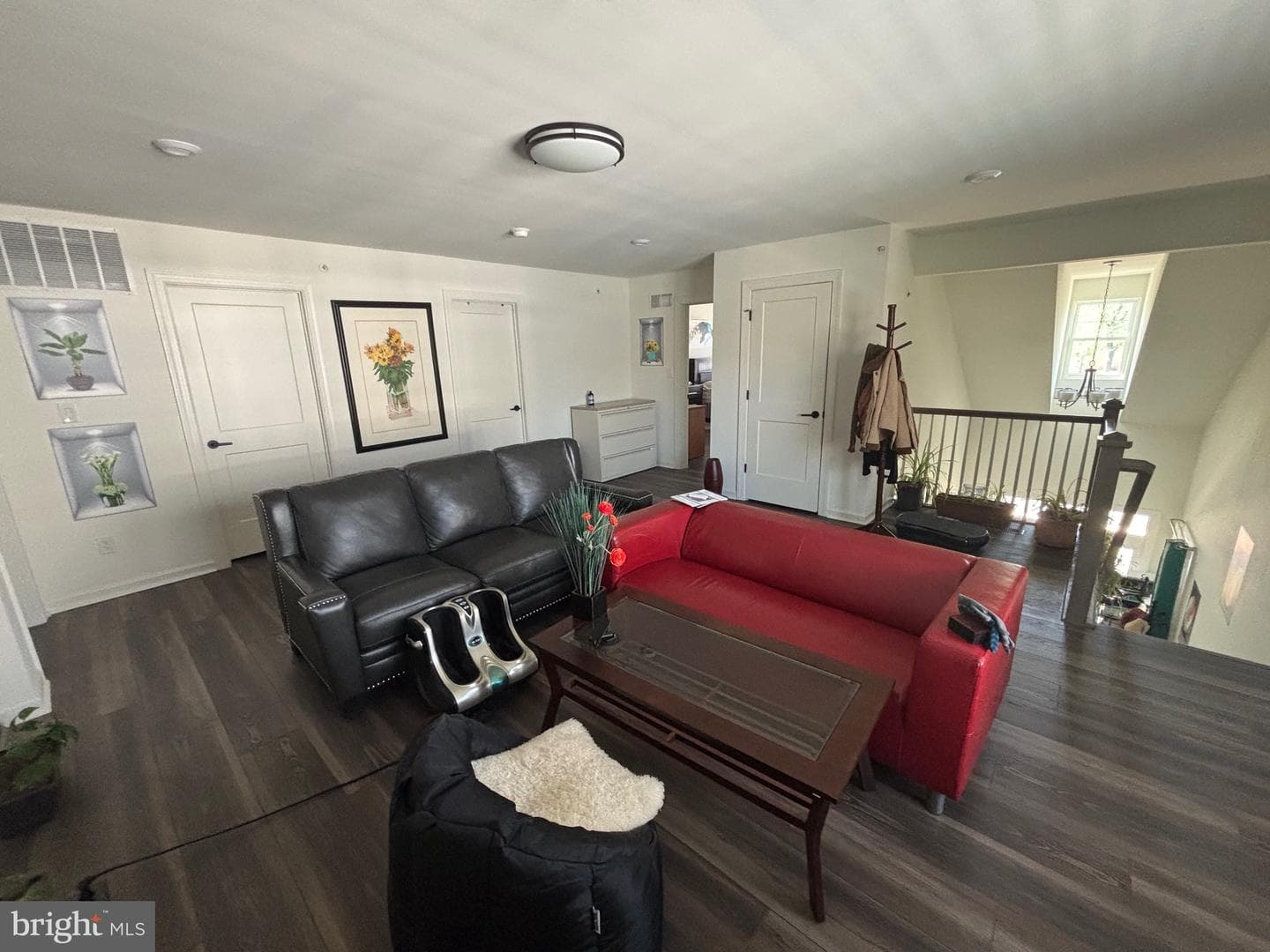 916 Holden Court photo 18