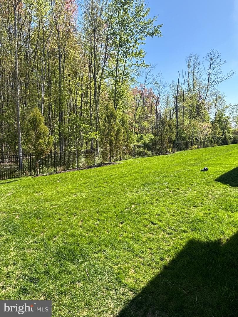 916 Holden Court photo 30