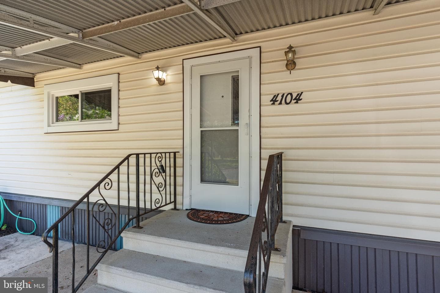 4104 Davis Drive photo 3