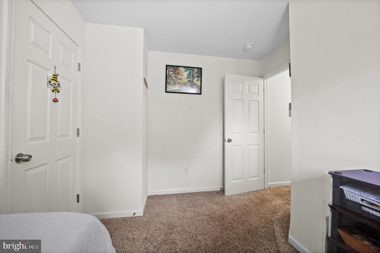 416 Barclay Avenue photo 25