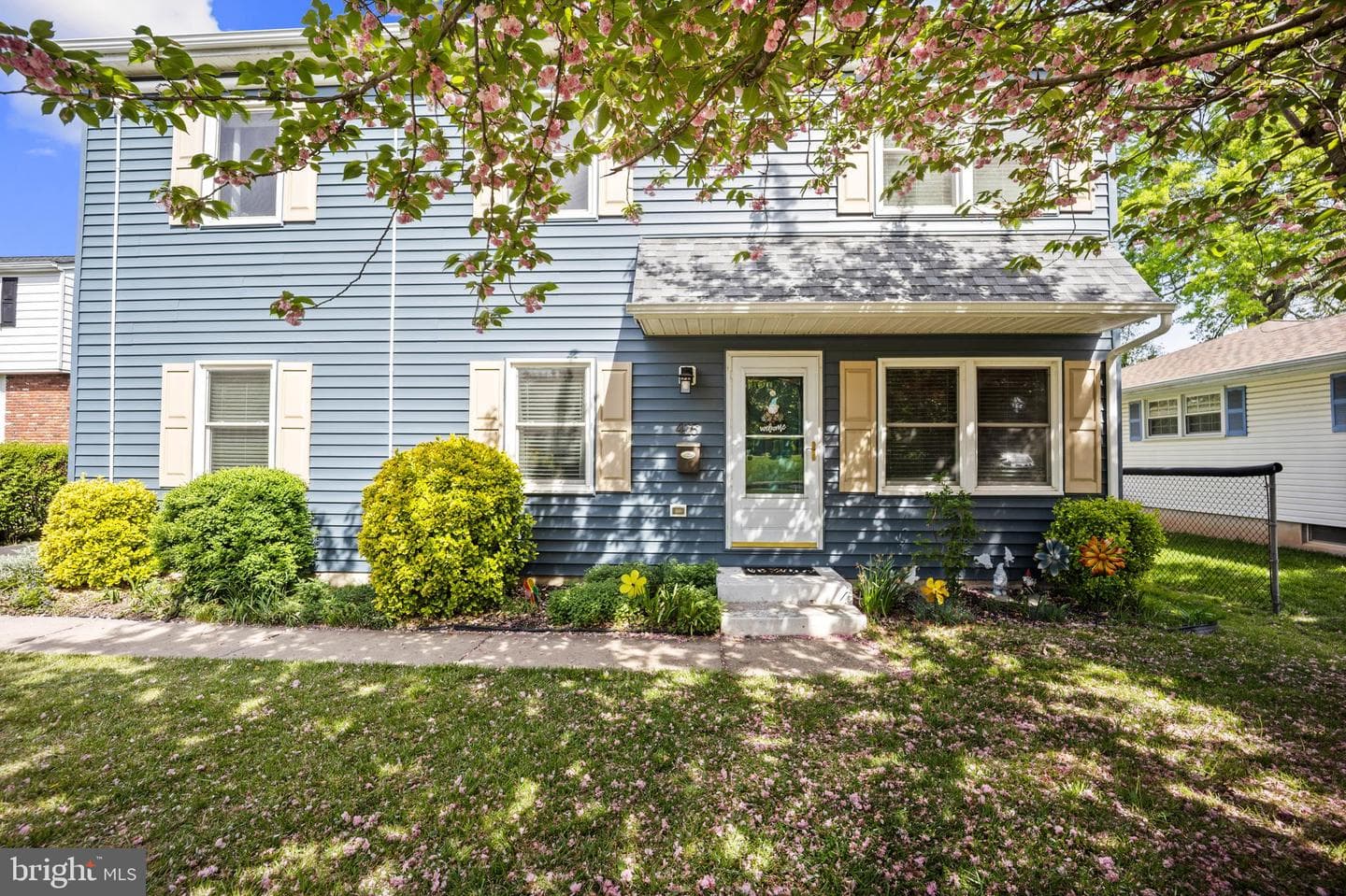 416 Barclay Avenue photo 5