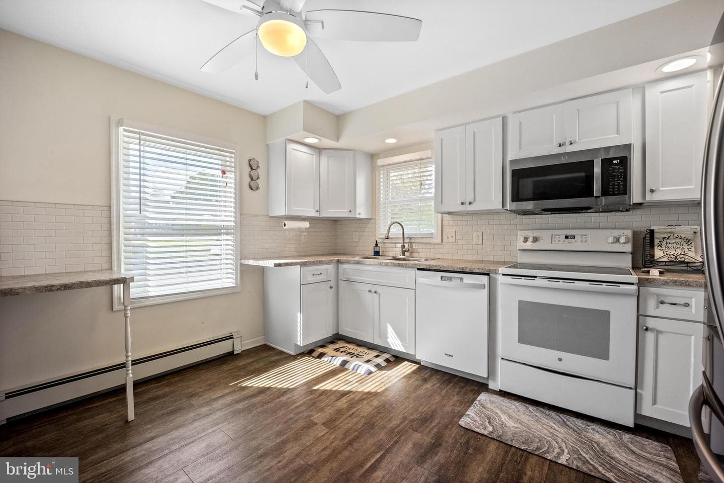 416 Barclay Avenue photo 7