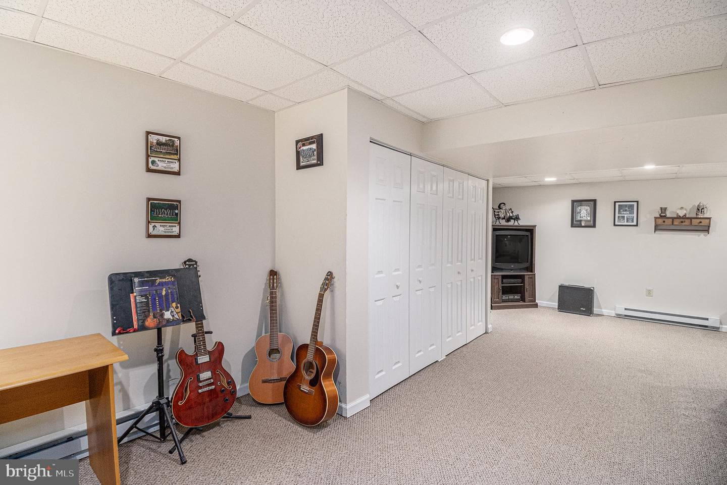 1246 Center Street photo 21