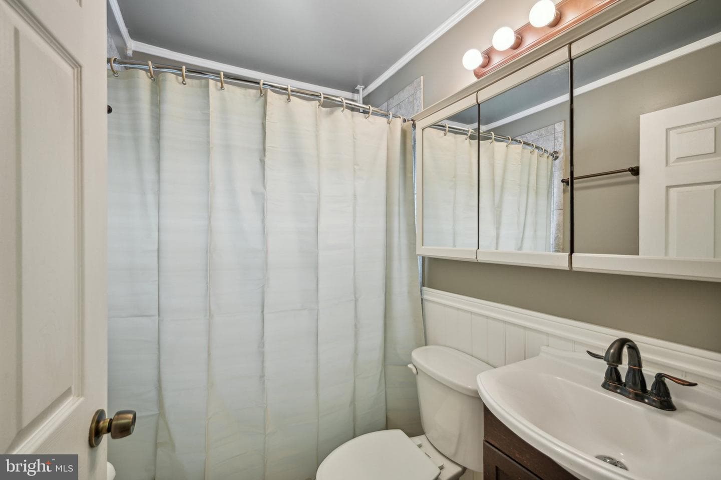 6 Swan Lane photo 29