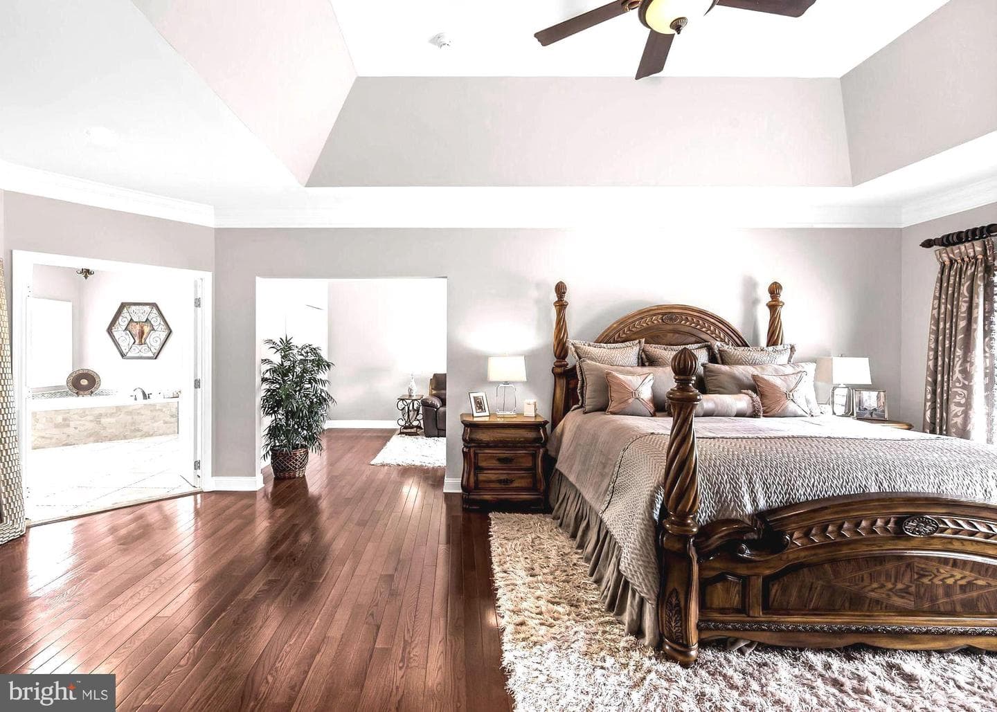 55 Woodside Lane photo 20