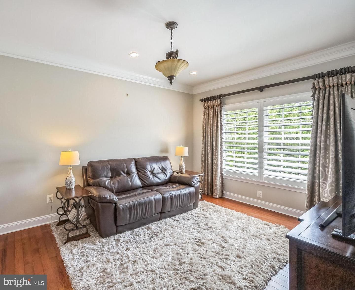 55 Woodside Lane photo 21