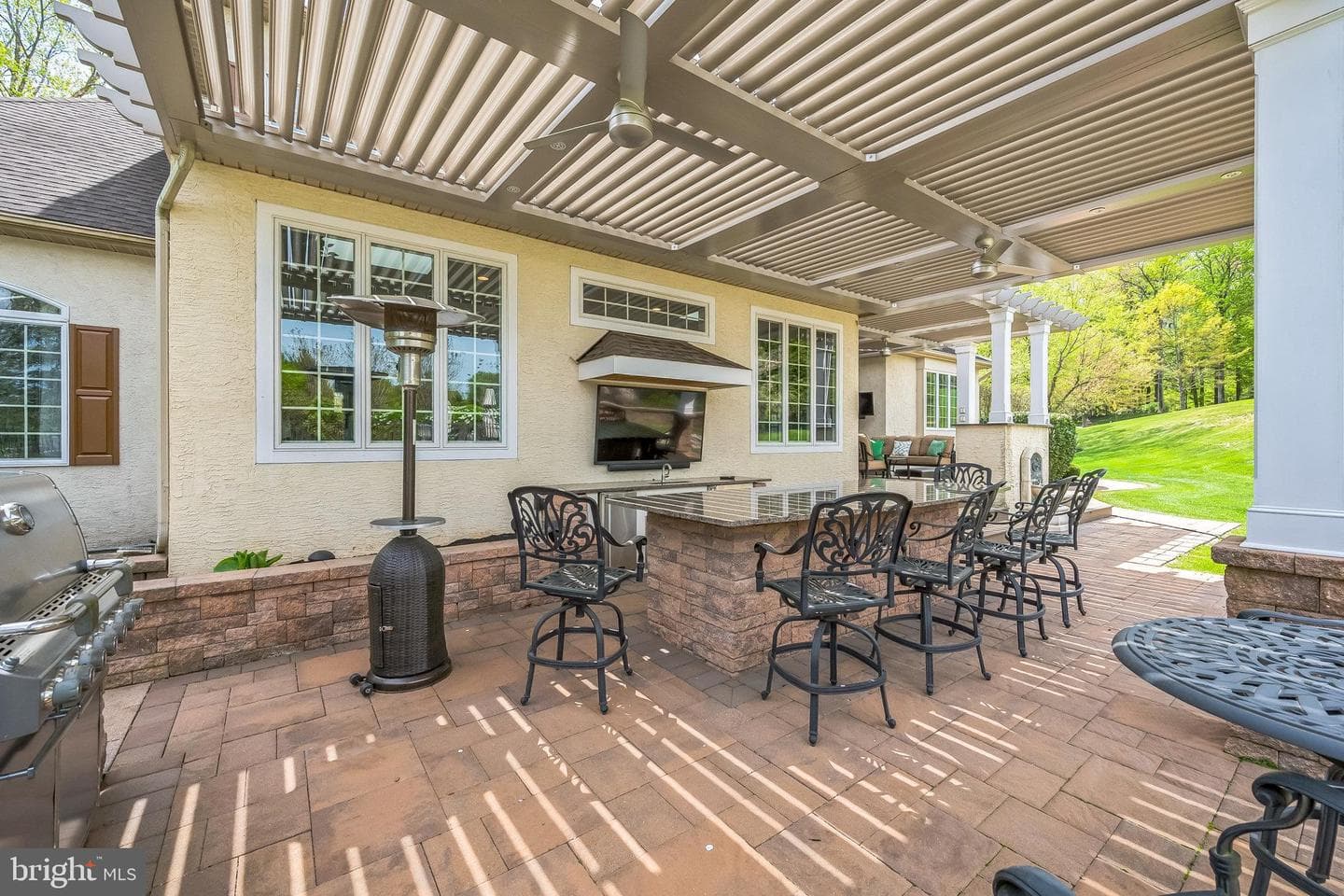 55 Woodside Lane photo 34