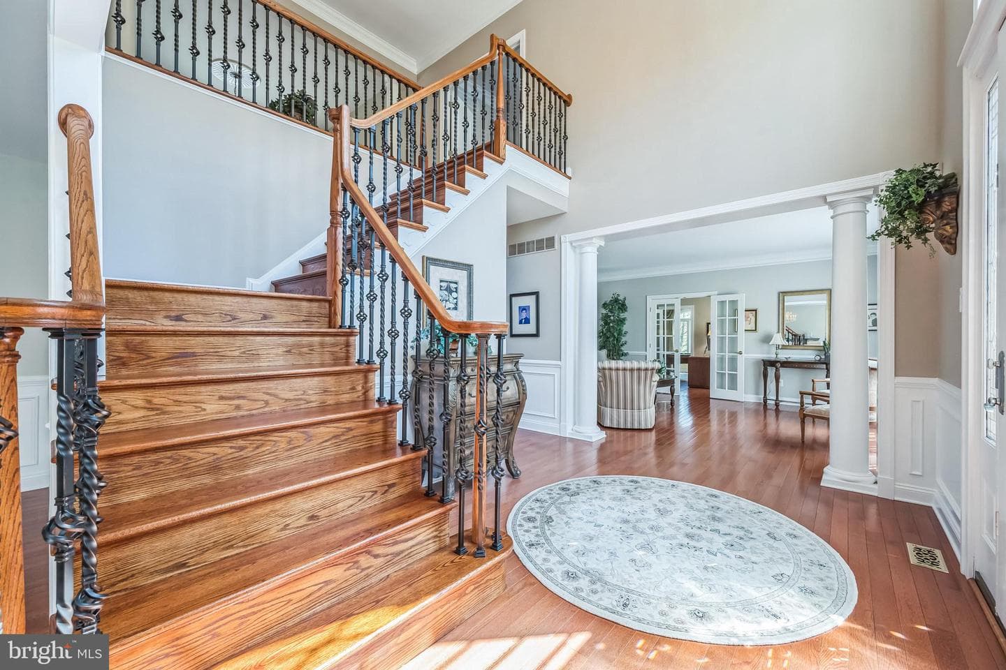 55 Woodside Lane photo 4