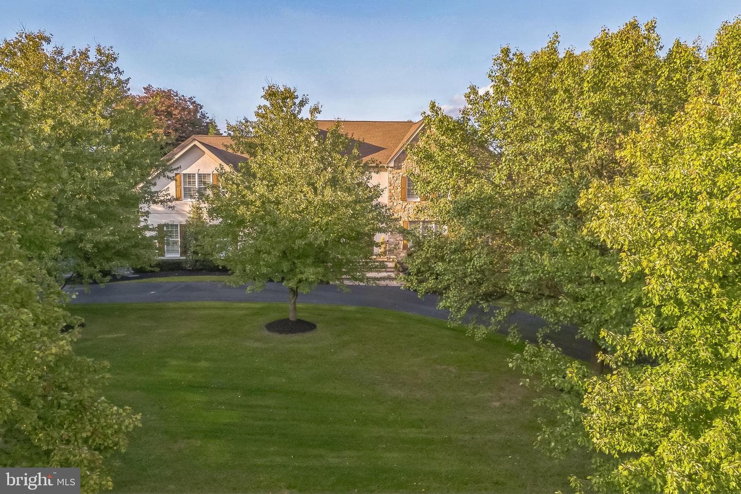 55 Woodside Lane photo 40