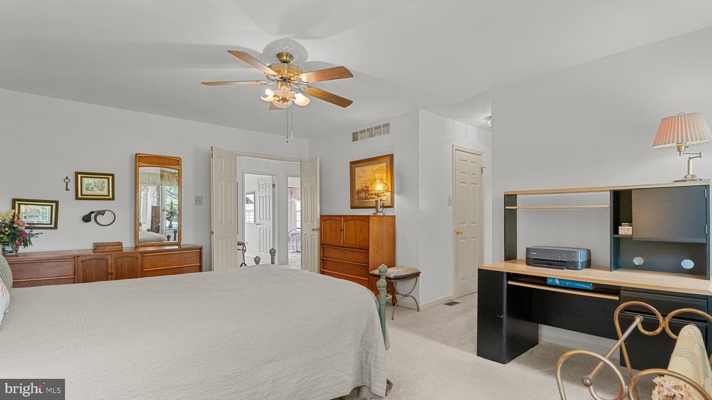 54 Nathan Court photo 16