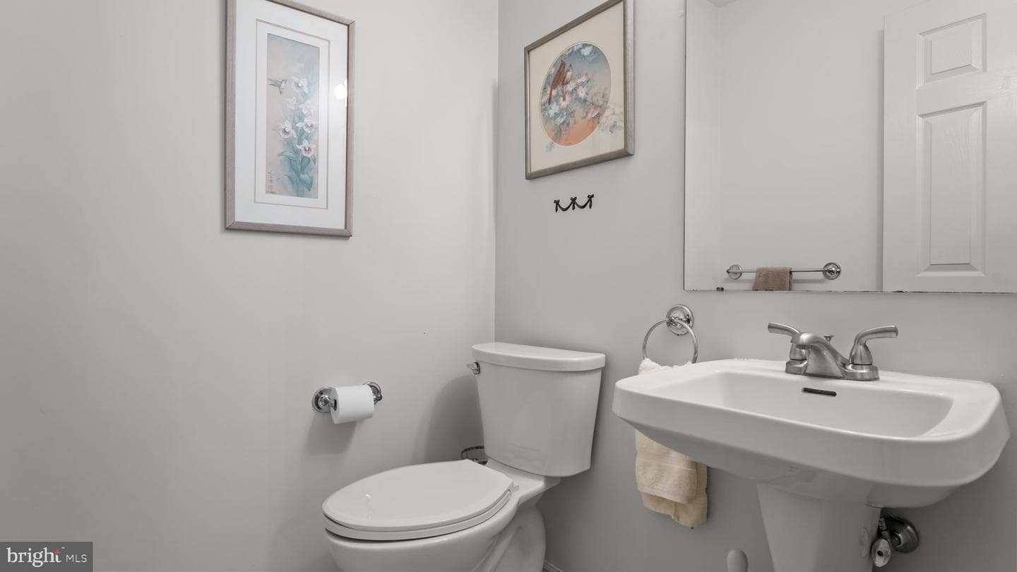 54 Nathan Court photo 27