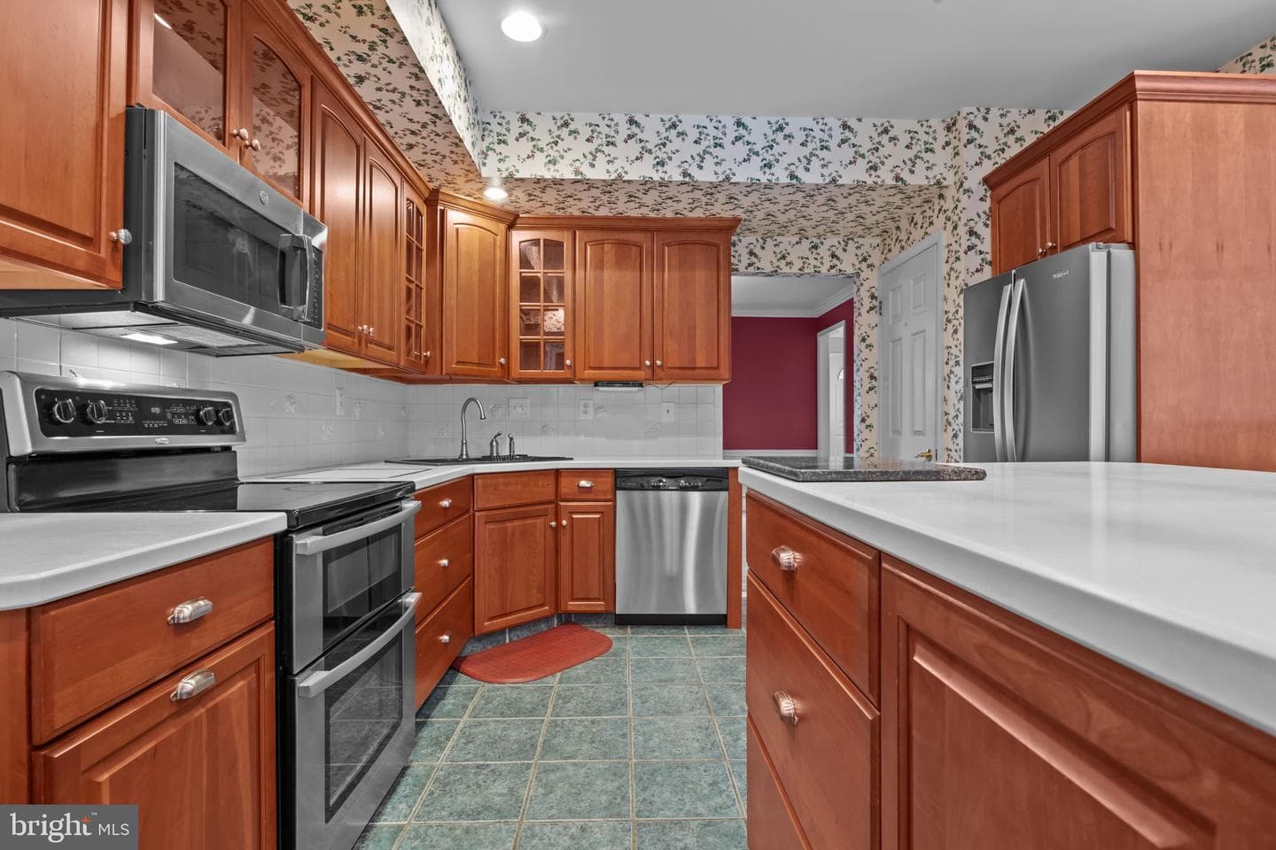 18 Treeline Drive photo 12