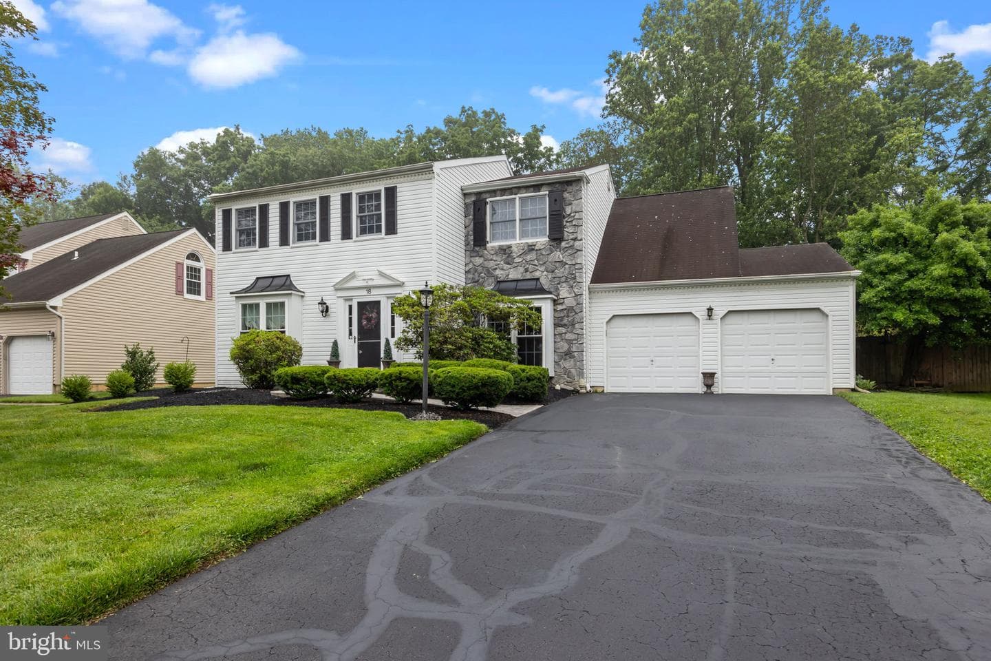 18 Treeline Drive photo 35