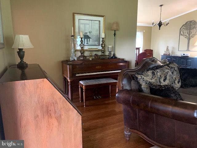 213 Dove Court photo 10