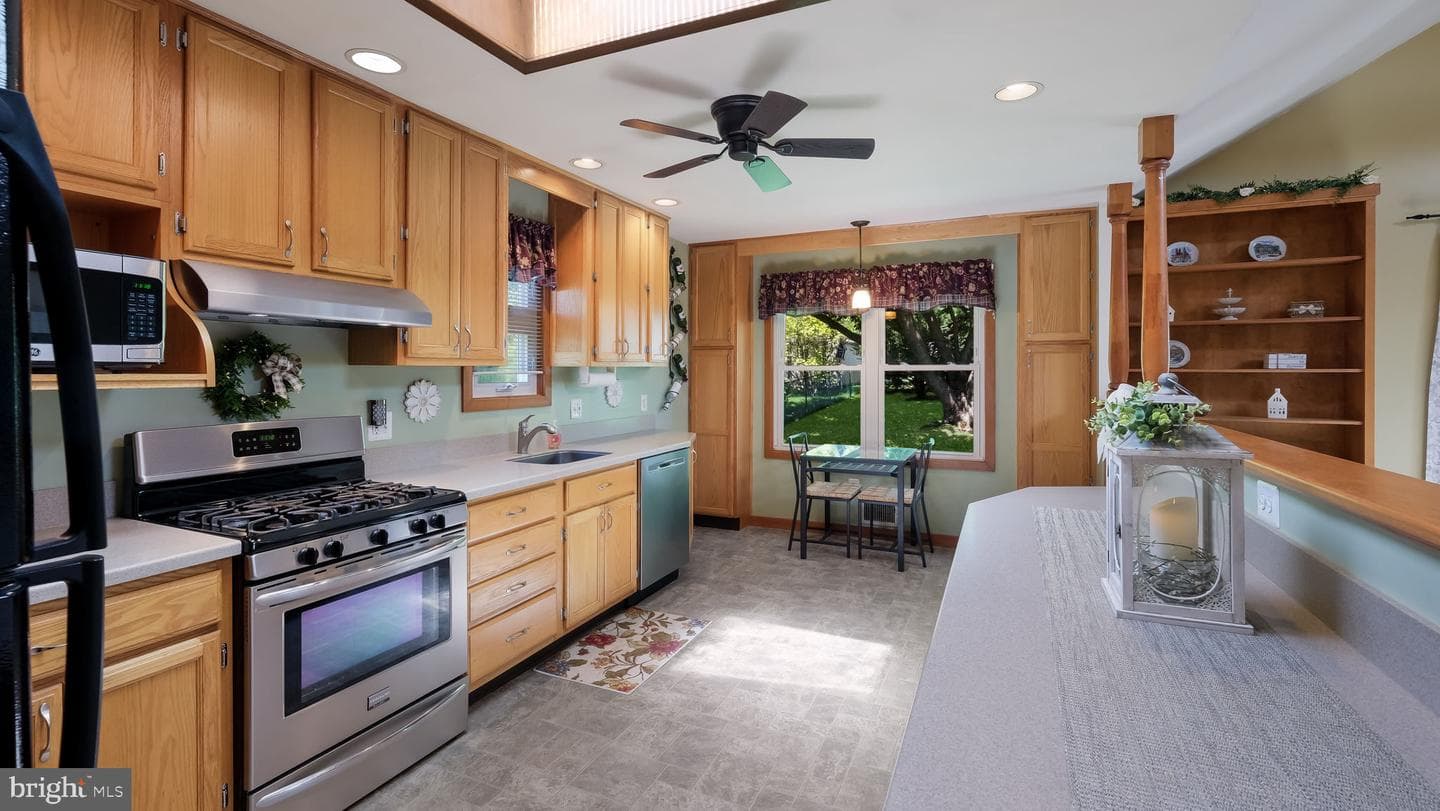 118 Woodlawn Road photo 16