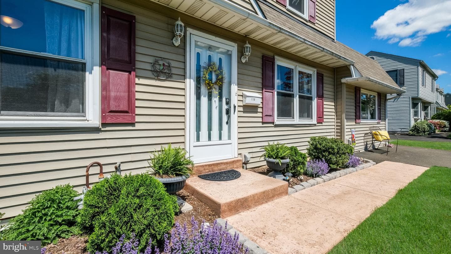 118 Woodlawn Road photo 5