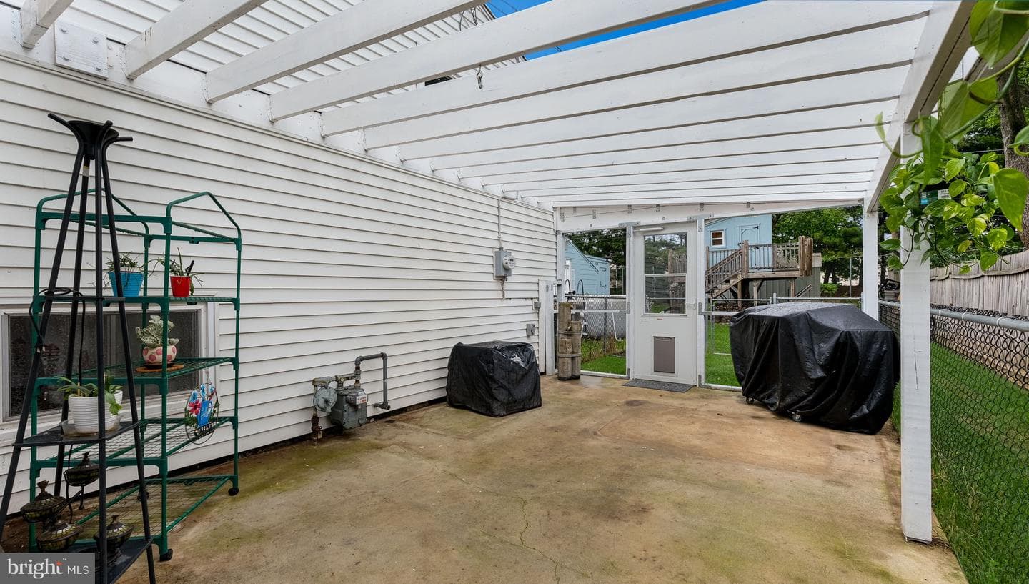 739 Cypress Road photo 16