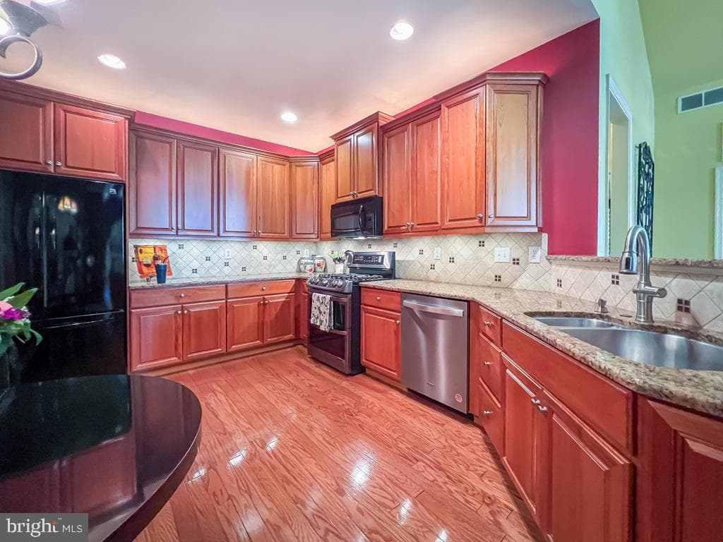 127 Shady Brook Drive photo 17