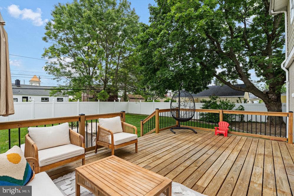 1304 Woodbine Avenue photo 25