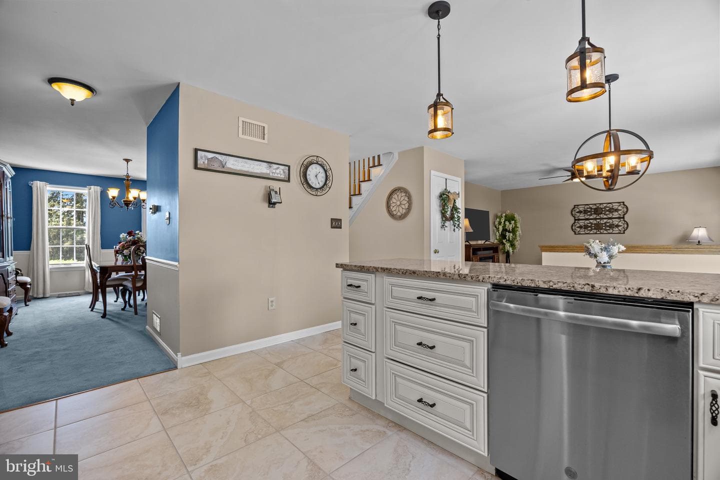 359 Cedar Avenue photo 14