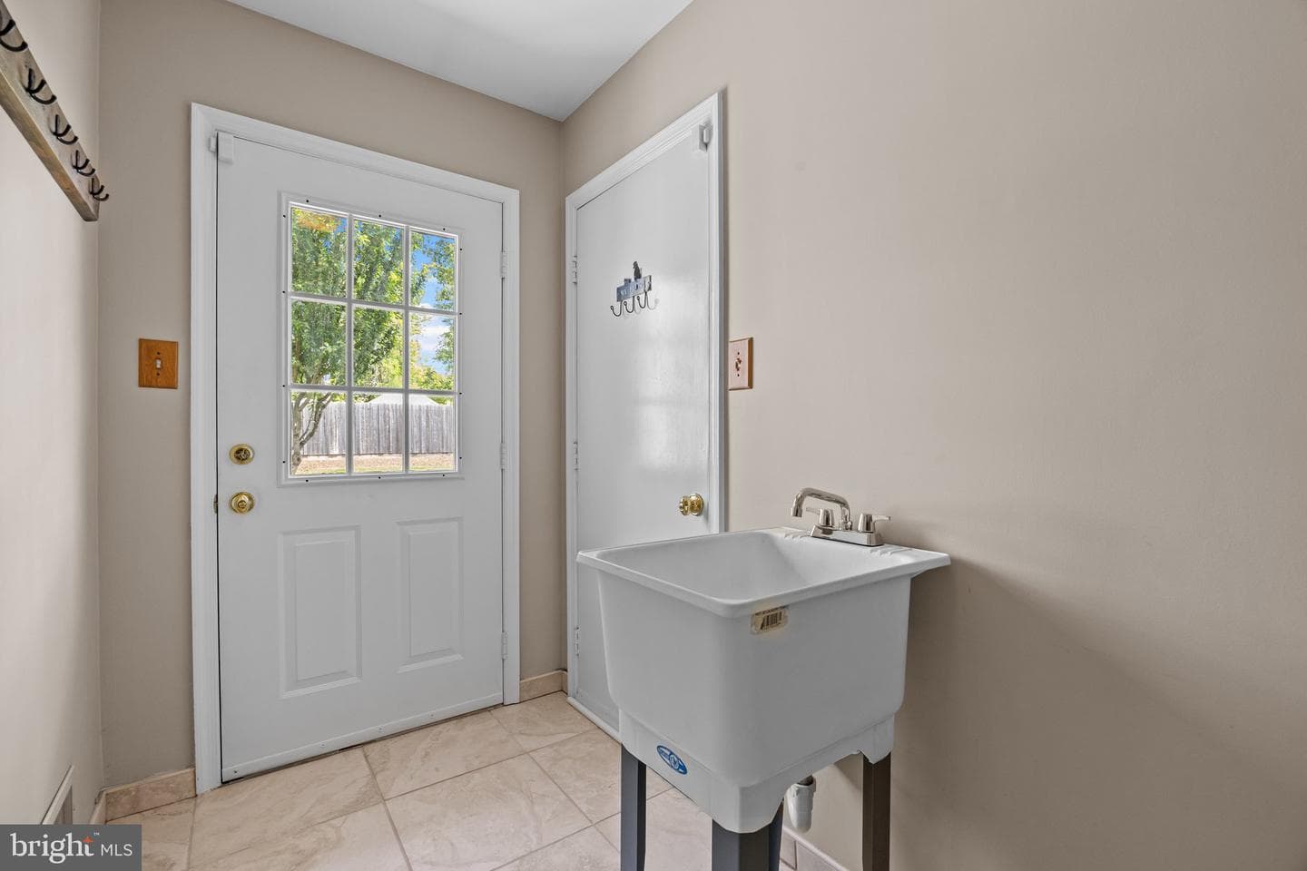 359 Cedar Avenue photo 30