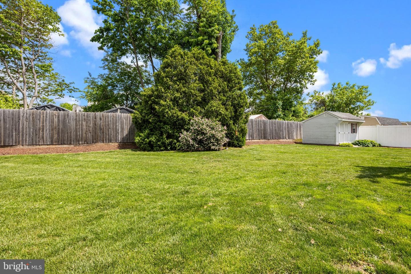 359 Cedar Avenue photo 35
