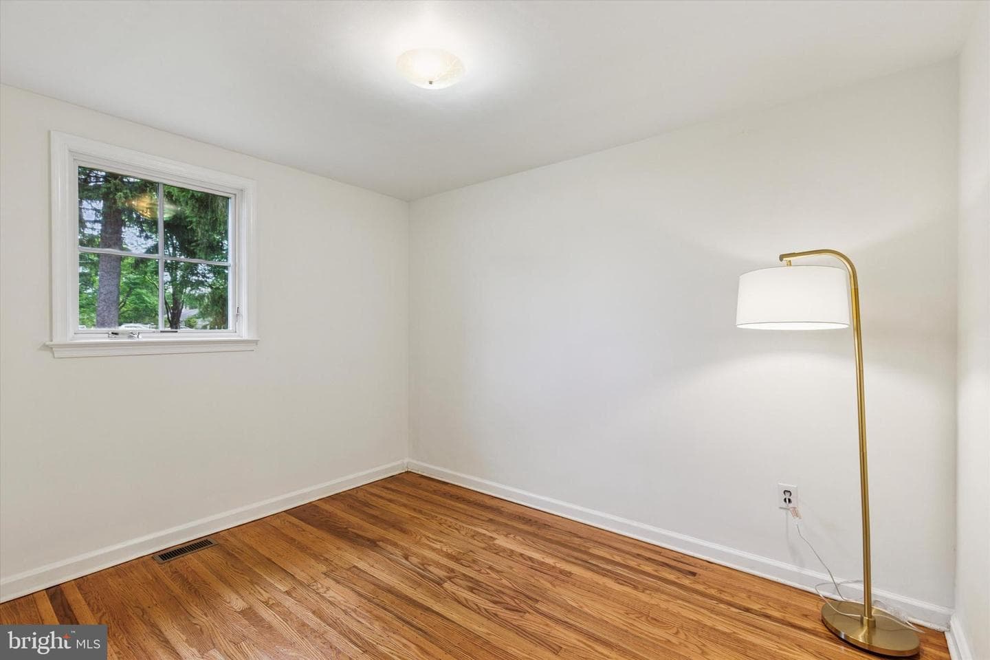 129 Kreutz Avenue photo 10