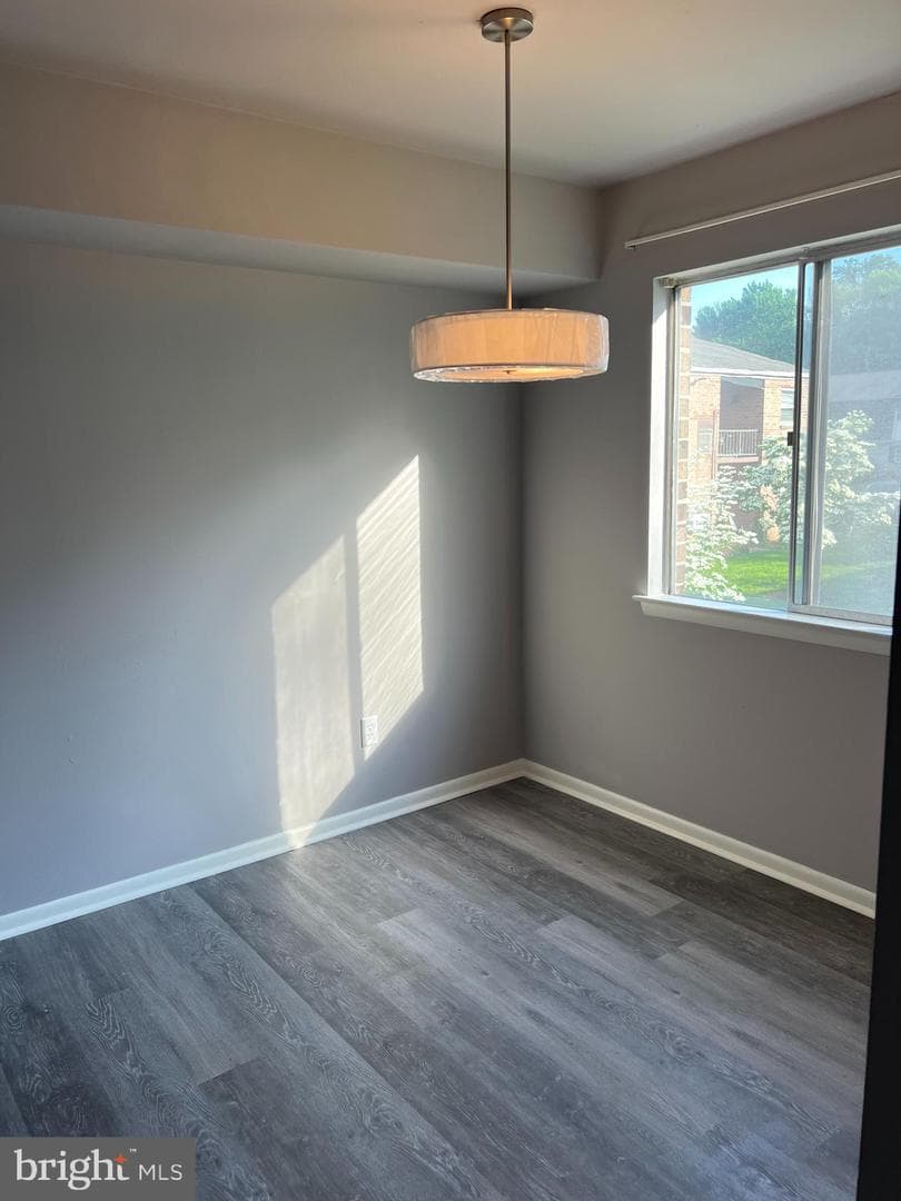 208 Hampton Crossing photo 10