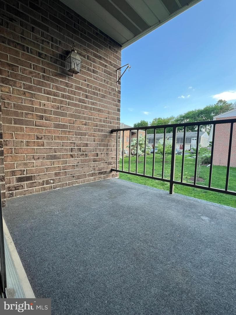 208 Hampton Crossing photo 29