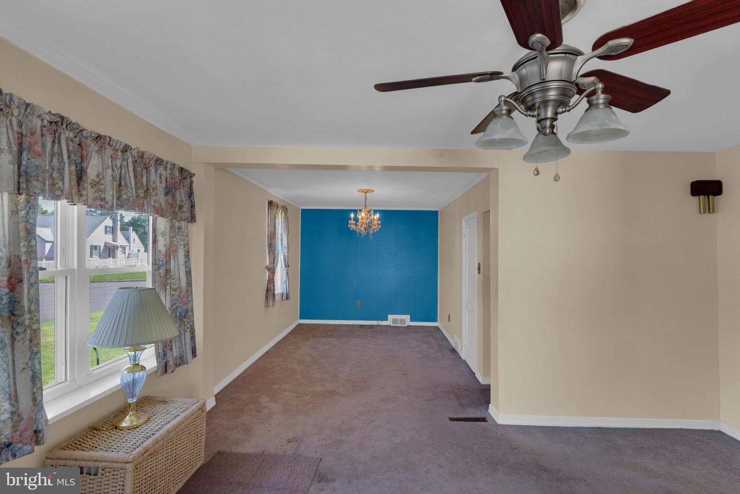 3534 Carnarvon Avenue photo 6