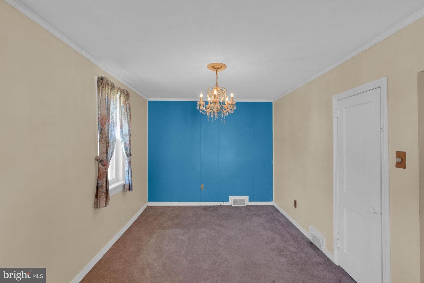 3534 Carnarvon Avenue photo 7