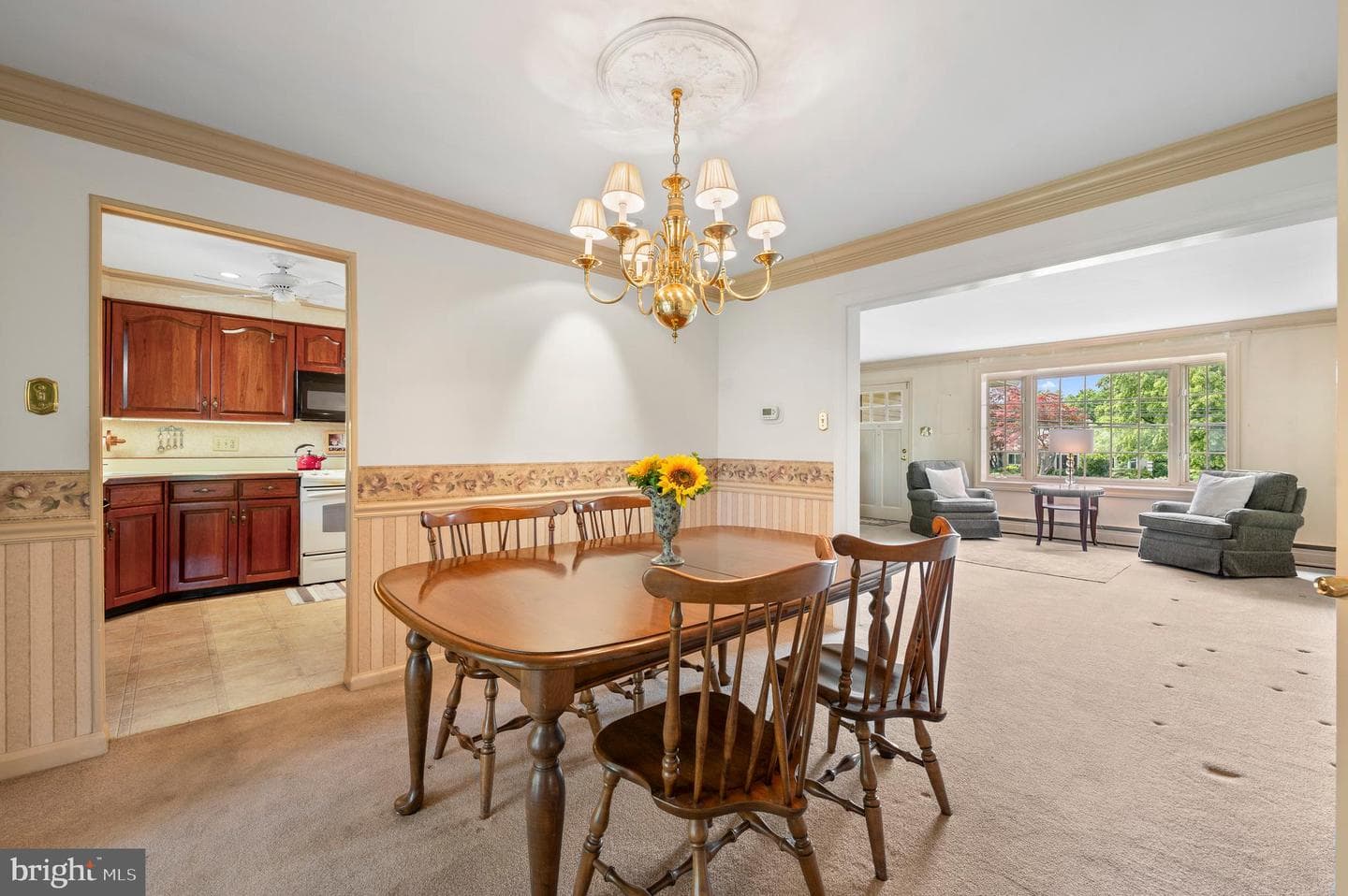 389 Hatboro Road photo 12