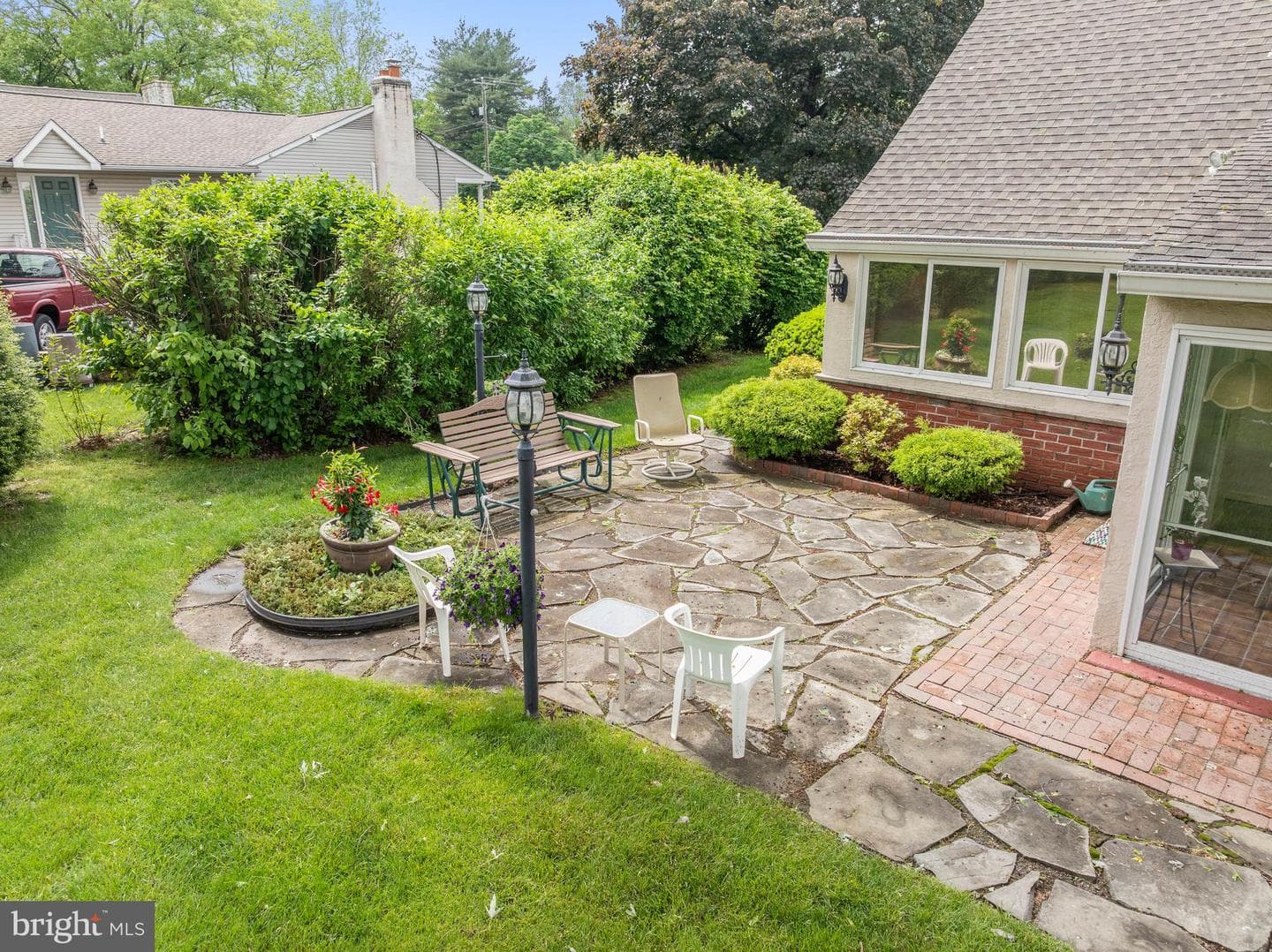 389 Hatboro Road photo 31