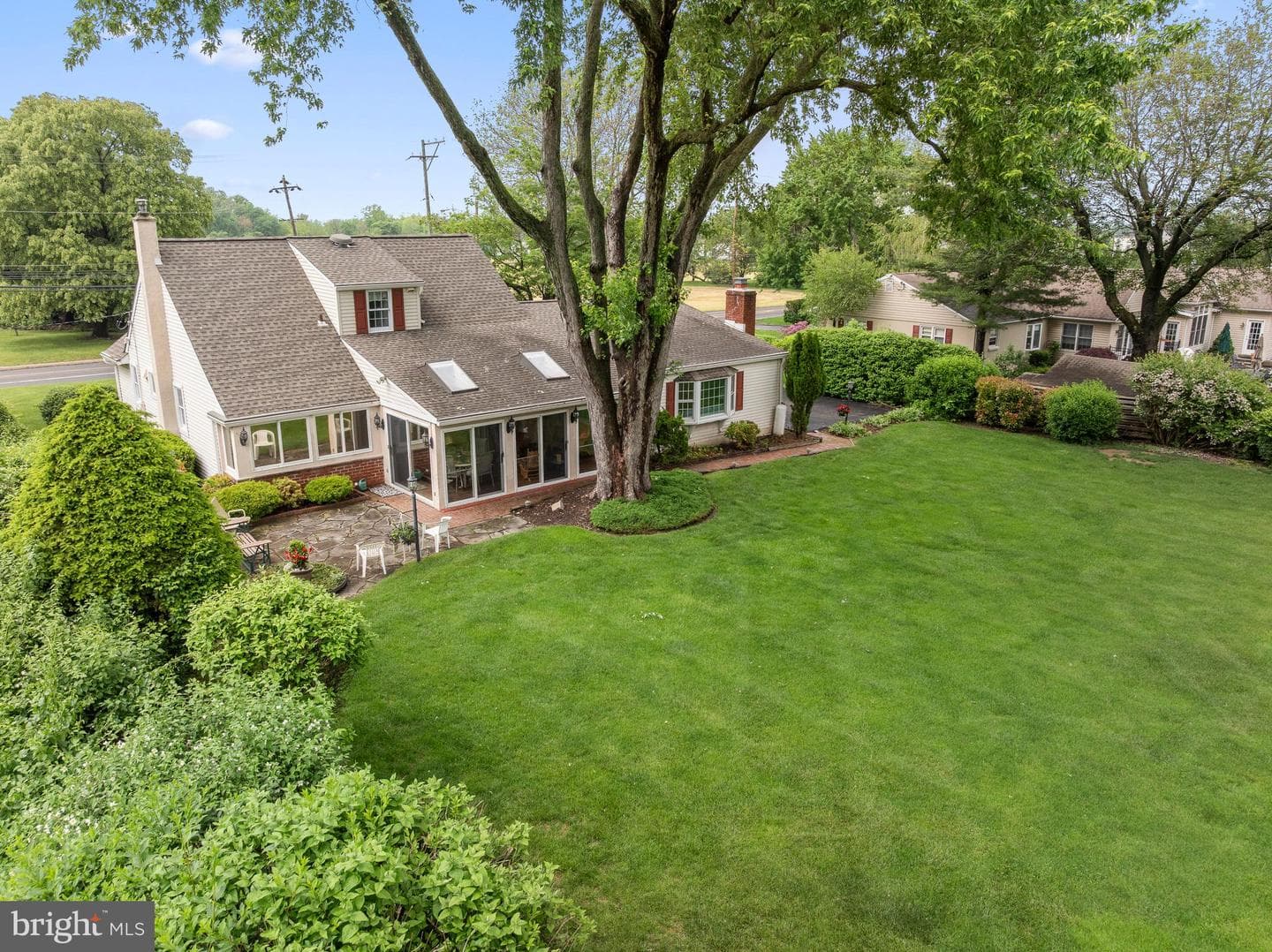 389 Hatboro Road photo 32
