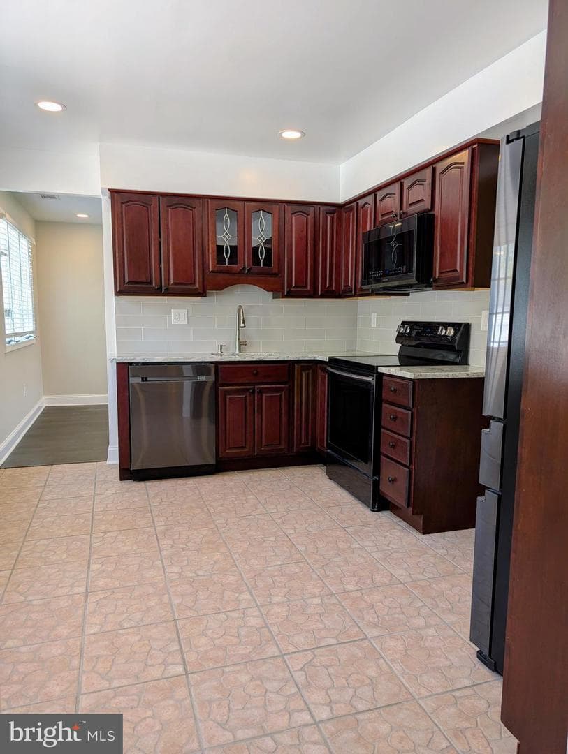 3337 Glendale Drive photo 20