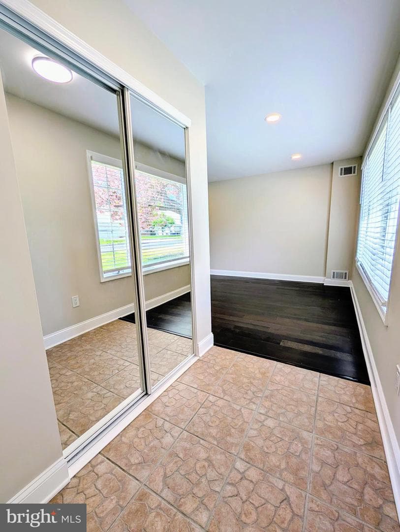 3337 Glendale Drive photo 9