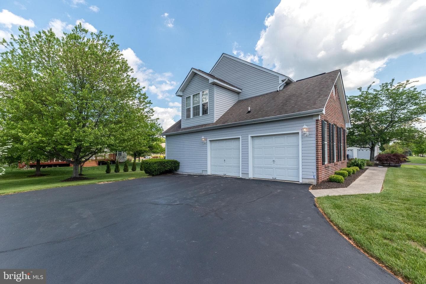 1590 Candace Lane photo 2