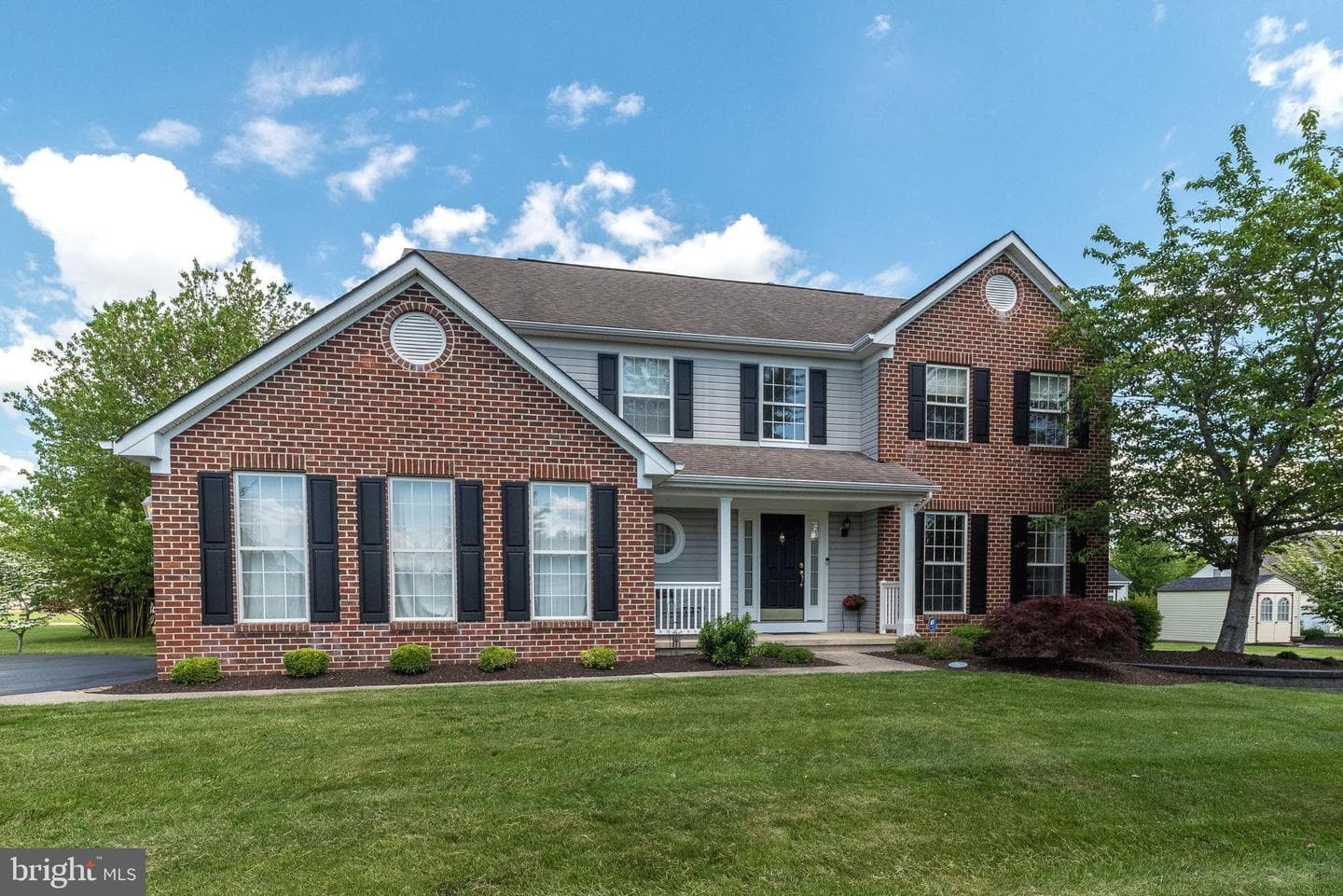 1590 Candace Lane photo 4