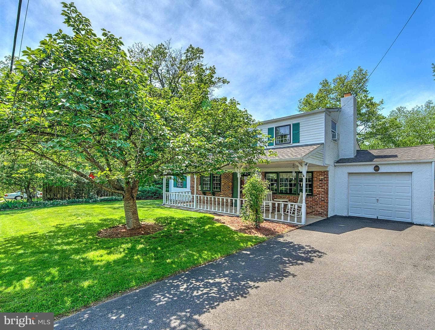 370 Kansas Road photo 2